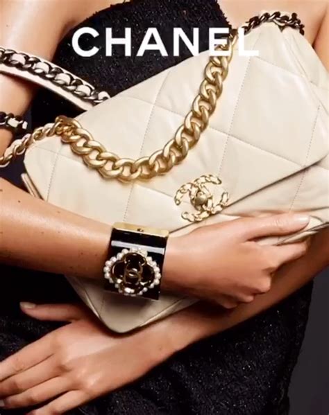 chanel 2019 it bag|chanel 19 bag price.